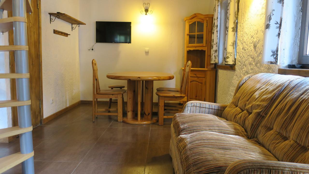 Osada Pod Czerwonym Debem - Czarny Mlyn Villa Jastrzebia Gora Bagian luar foto