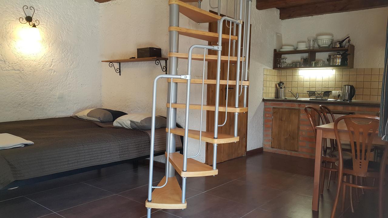 Osada Pod Czerwonym Debem - Czarny Mlyn Villa Jastrzebia Gora Bagian luar foto